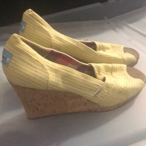 Stripped Yellow/White Tom’s w/ Cork Wedge Size 11